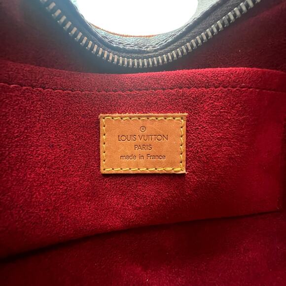 Louis Vuitton Monogram Croissant PM Bag - Picture 7 of 9